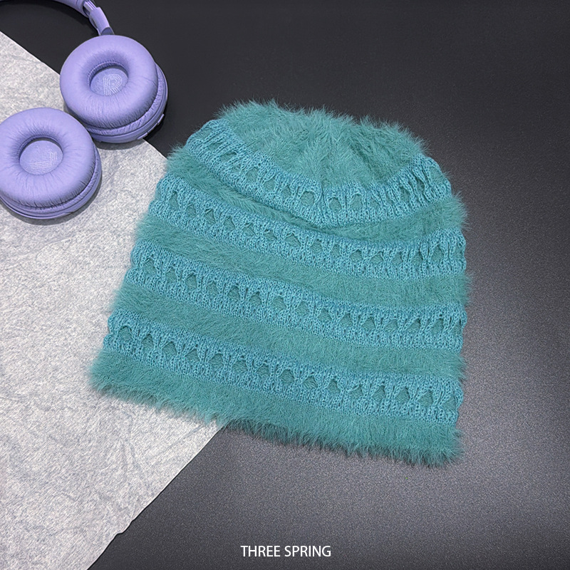 หมวกบีนนี่ถักขนฟูสีสันสดใสสไตล - Beanie Cuffed Knit บทวิจารณ์และราคา