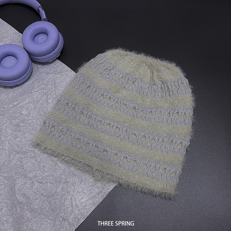 หมวกบีนนี่ถักขนฟูสีสันสดใสสไตล - Beanie Cuffed Knit บทวิจารณ์และราคา
